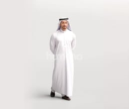 3_Humano-2404_UAE_Qatar_others-Walking_4