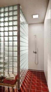 AIUE5_vol17_15_vertical