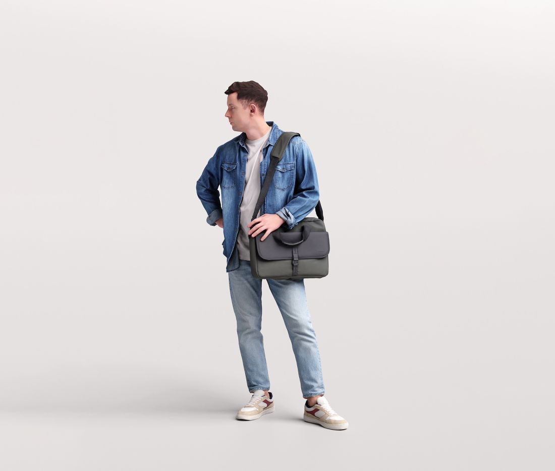 Humano_Posed_0532303-Man_01_LOD0_Main_0001_1