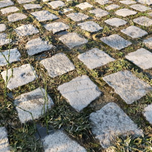 cobble ston floor material
