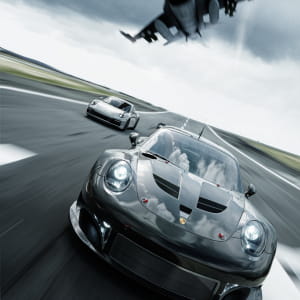 Porsche vs aircraft