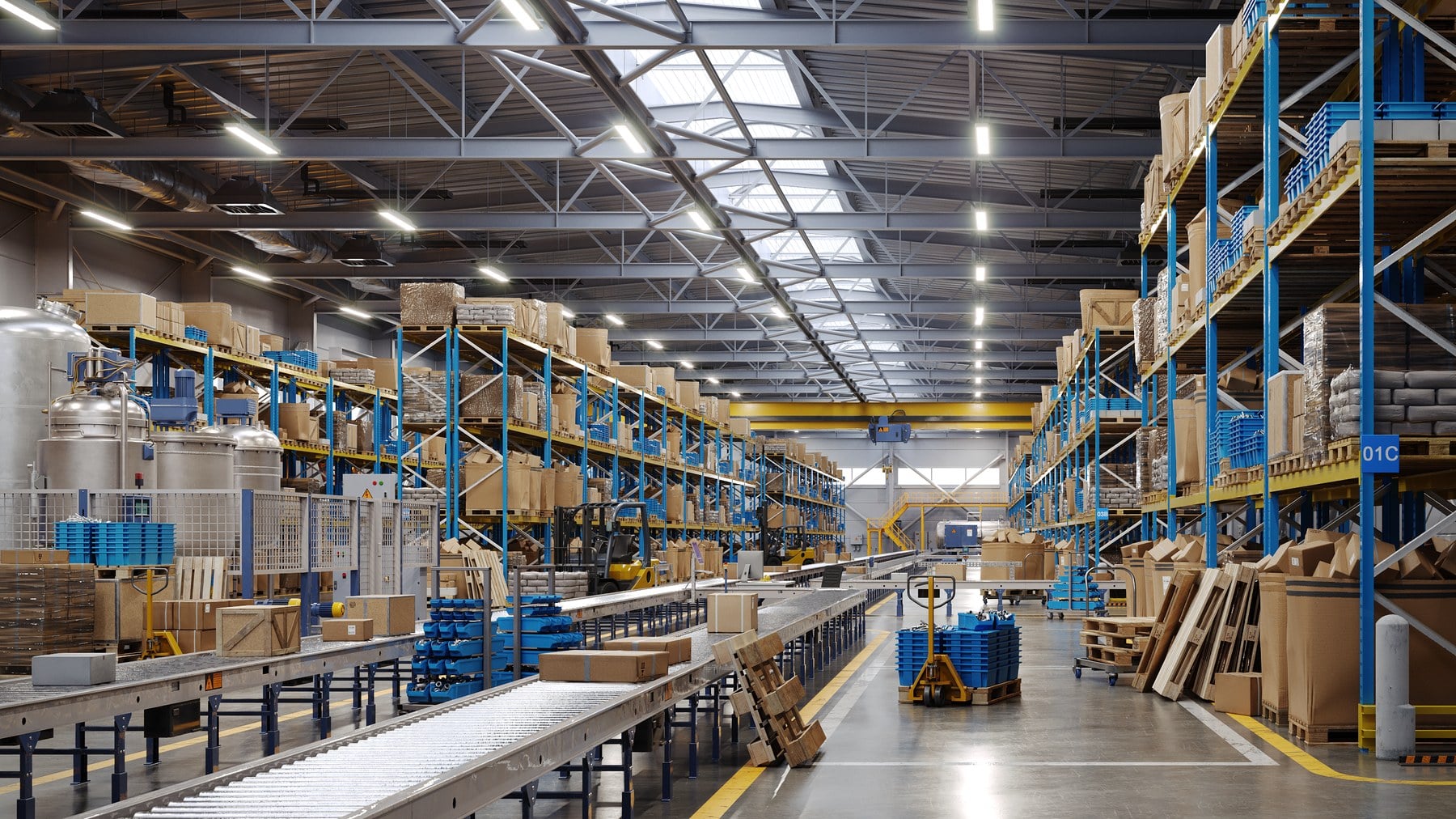 Warehouse racking aisle with pallets